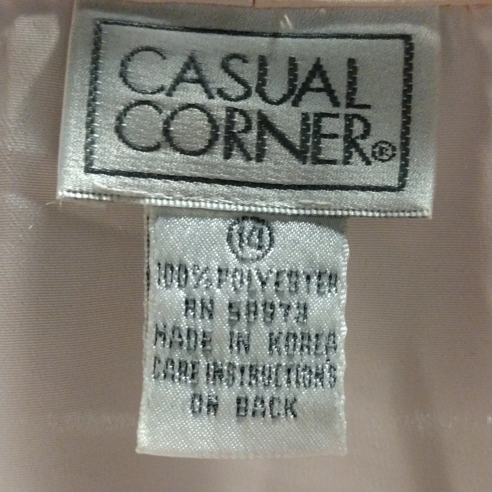 Pink as a Button - Picture 4 of 4